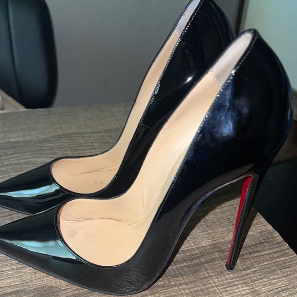 Slightly worn Christian louboutin, I still have the shoe sack and the box - Picture 3 of 3